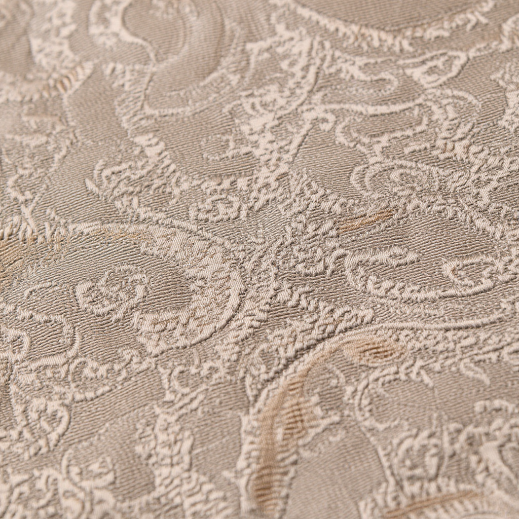 Julien | Élégante Cravate Homme Luxe en Soie Jacquard Champagne 6