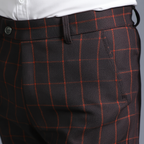 Pantalon Homme Tailleur à Carreaux avec Coupe Ajustée | Élégance Polyvalente pour Professionnels 3