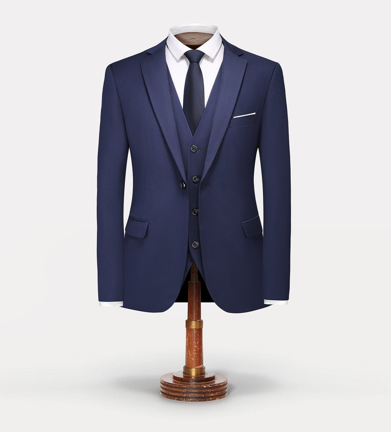 Élégance Masculine | Costume Trois Pièces avec Blazer Ajusté | Style Contemporain pour Cérémonies 10