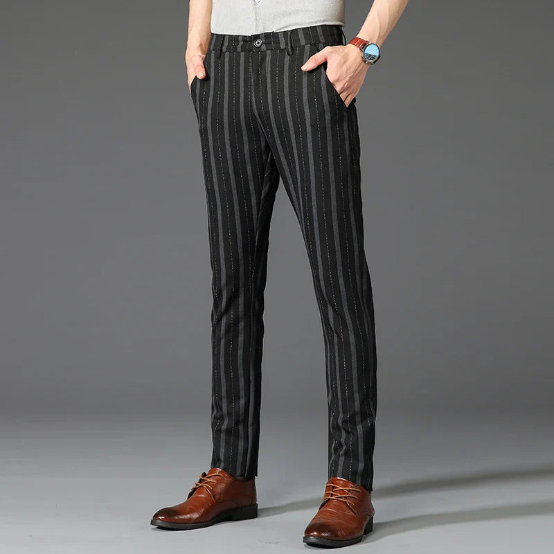 Pantalon Habillé Rayé pour Homme avec Coupe Slim Fit | Élégance et Confort au Bureau 6