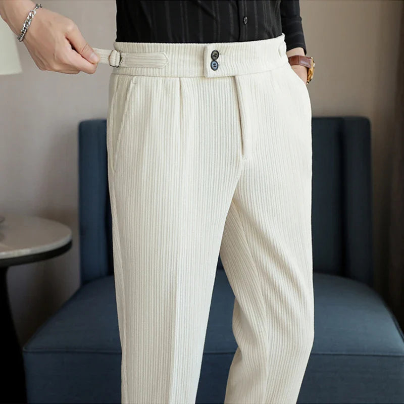 Élégance Classique | Pantalon Homme Côtelé avec Texture Distinctive | Confort Optimal pour Tenue Professionnelle 10