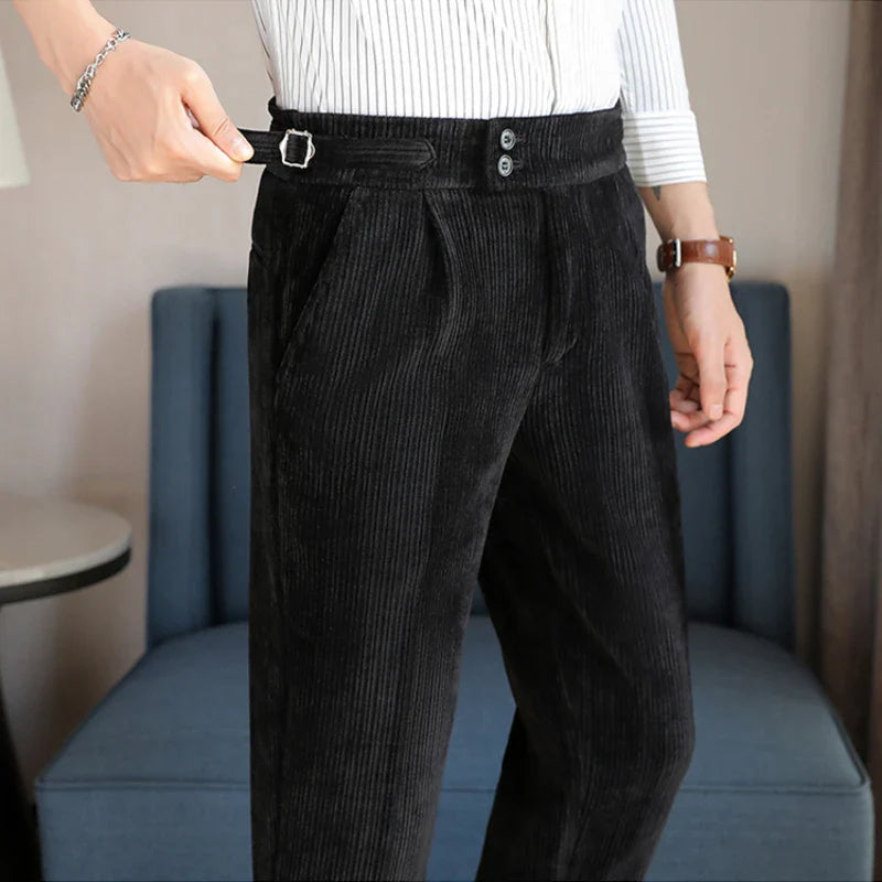 Élégance Classique | Pantalon Homme Côtelé avec Texture Distinctive | Confort Optimal pour Tenue Professionnelle 14